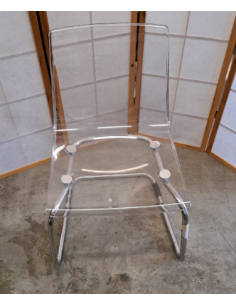 cadira transparent